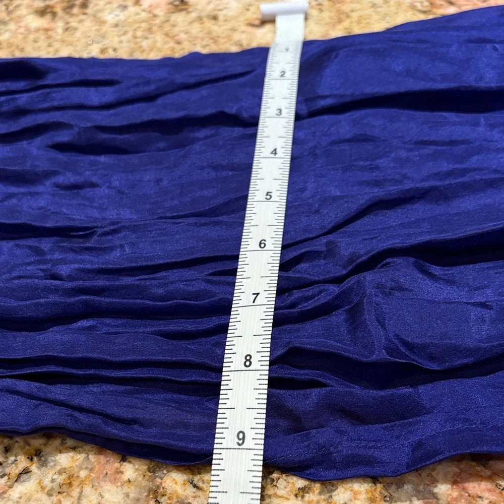 Source Unknown Deep Blue Scarf
